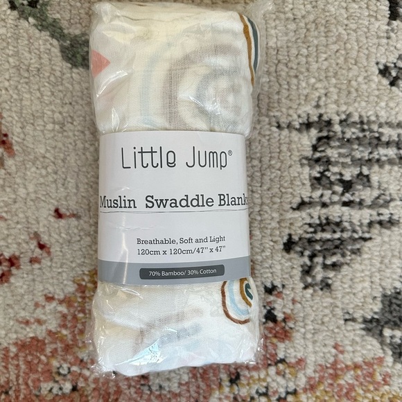 New Little Jump Bamboo Muslin Swaddle Blanket Rainbow Print Baby. NEW. 47”x47” - Picture 6 of 16